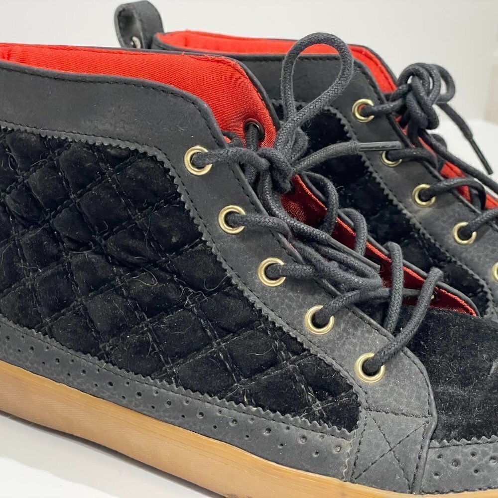 Pastry Dance High Top Sneakers Quilted Black Gold and Red Size 7.5 - Picture 4 of 10